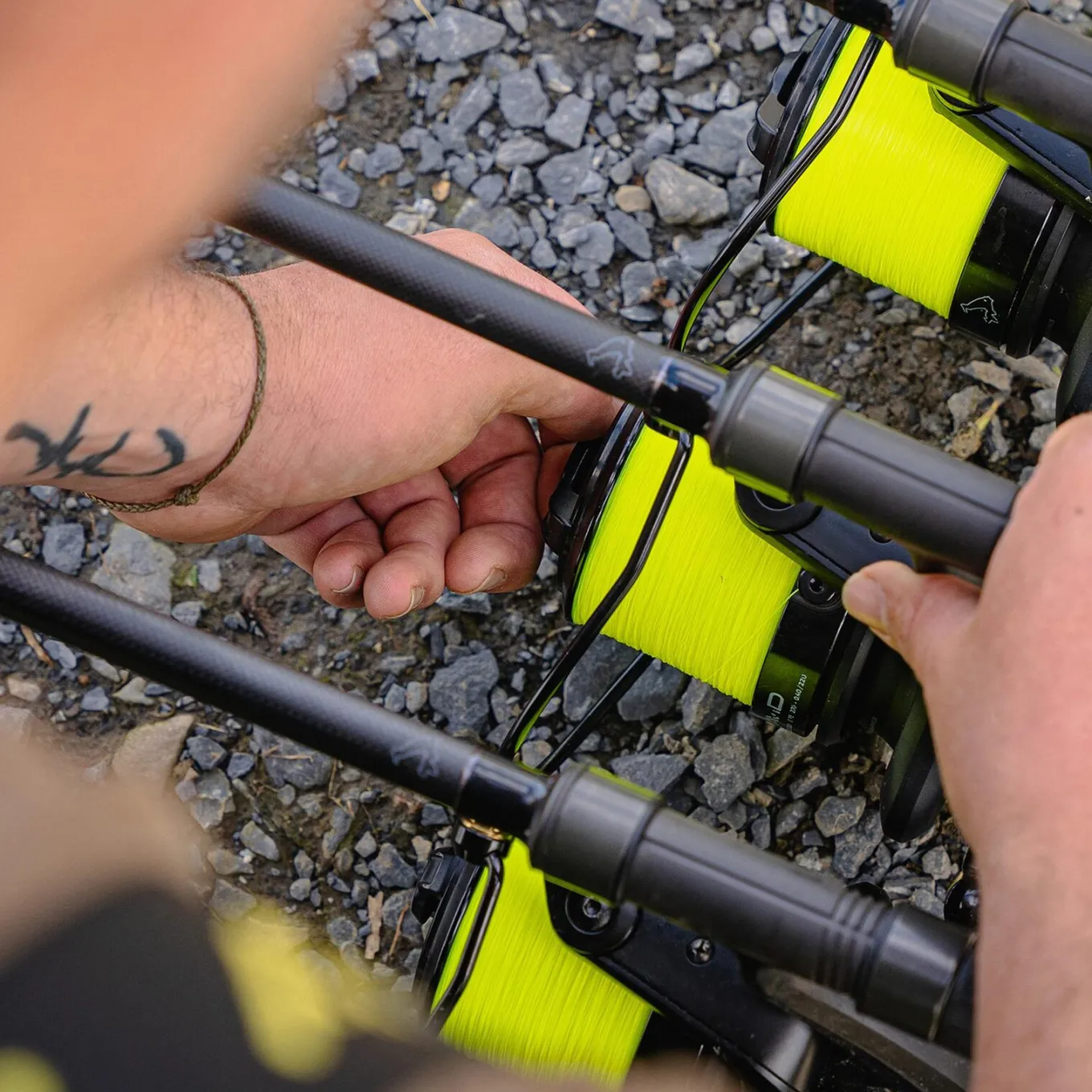 Avid Extremity Hi-Vis XR Mono
