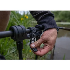 Avid Lok Down Landing Net Holder