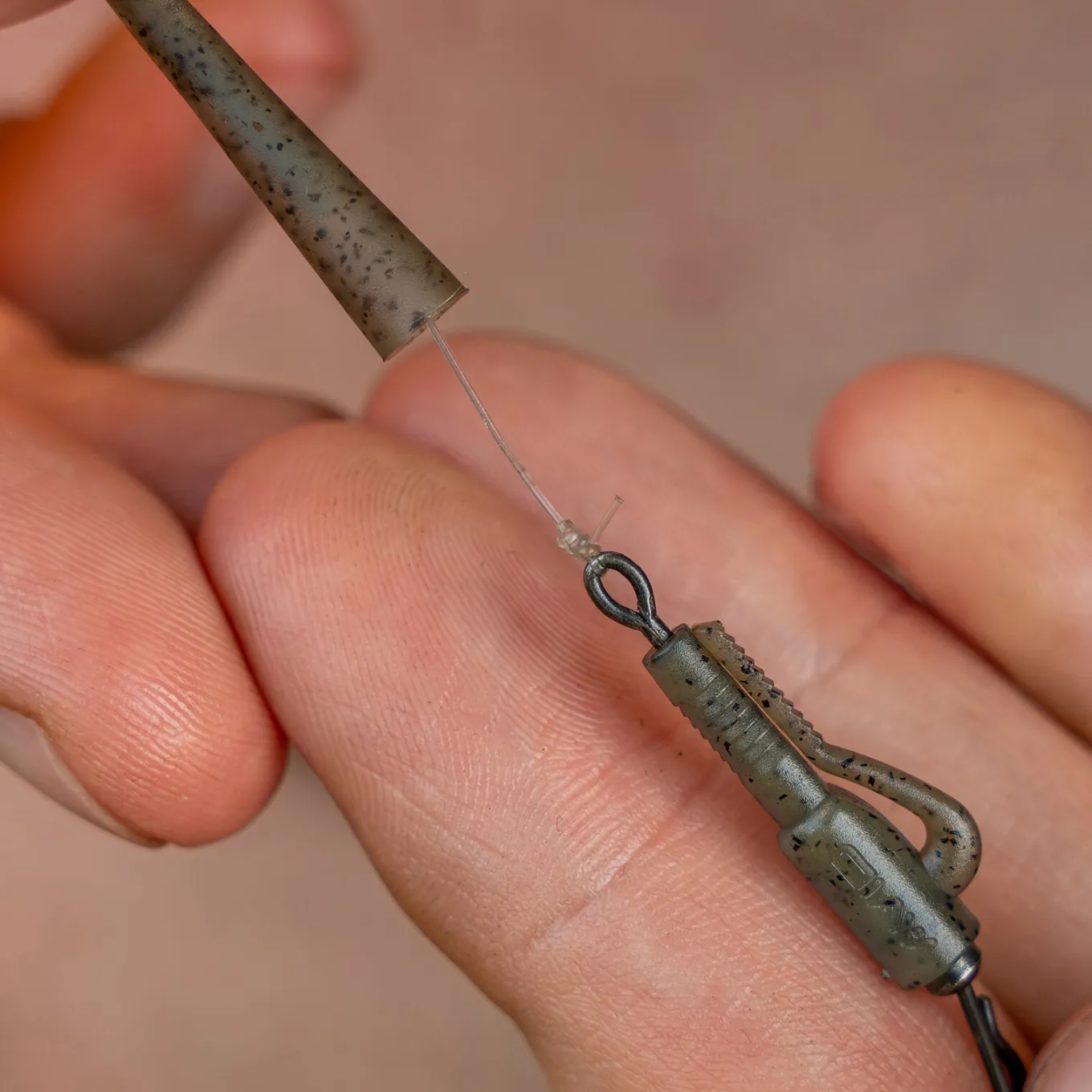 Avid Outline FleckTone Fused Lead QC Clips