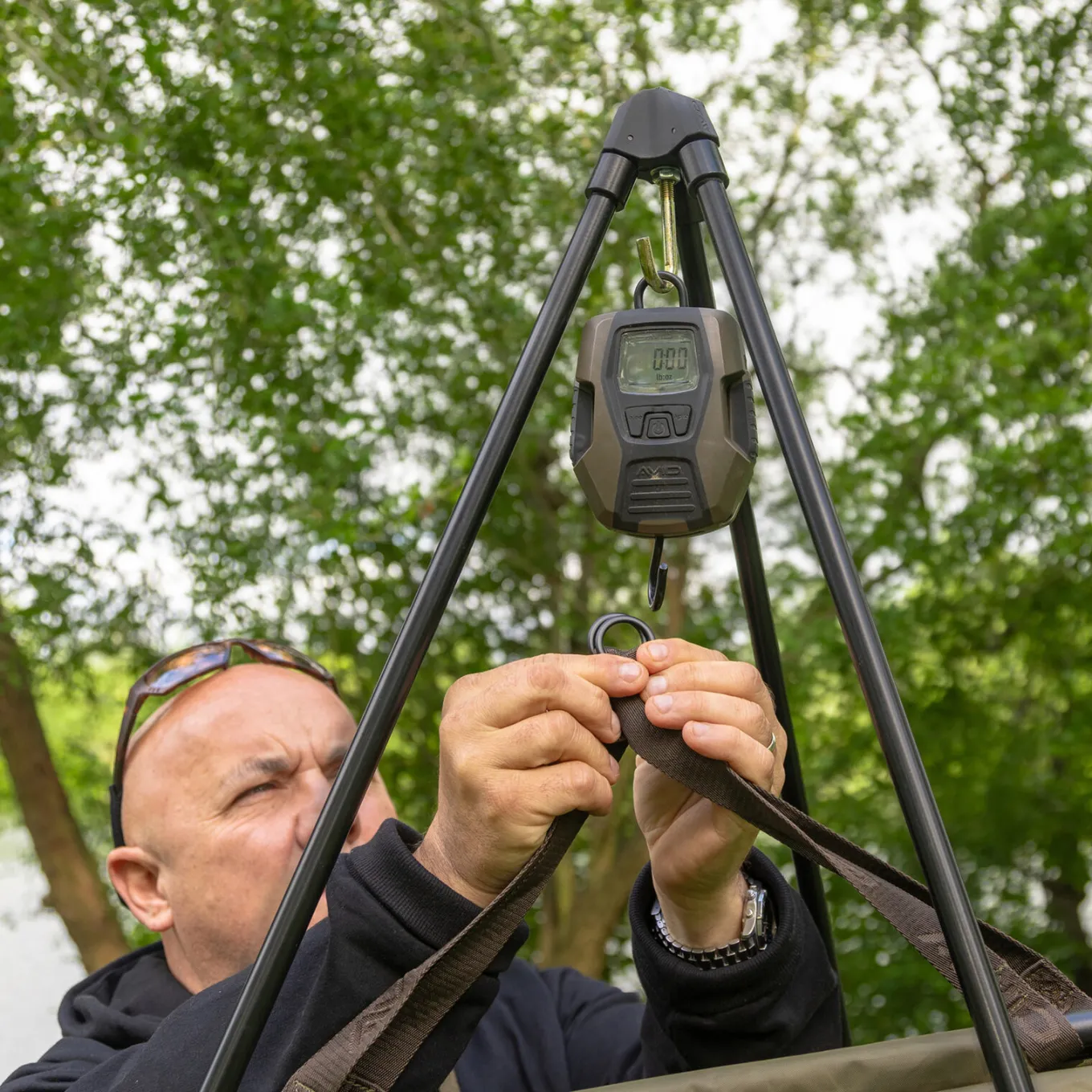Avid PRO-Tect Deluxe Tripod