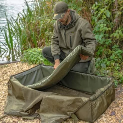 Avid Revolve Carp Cradle