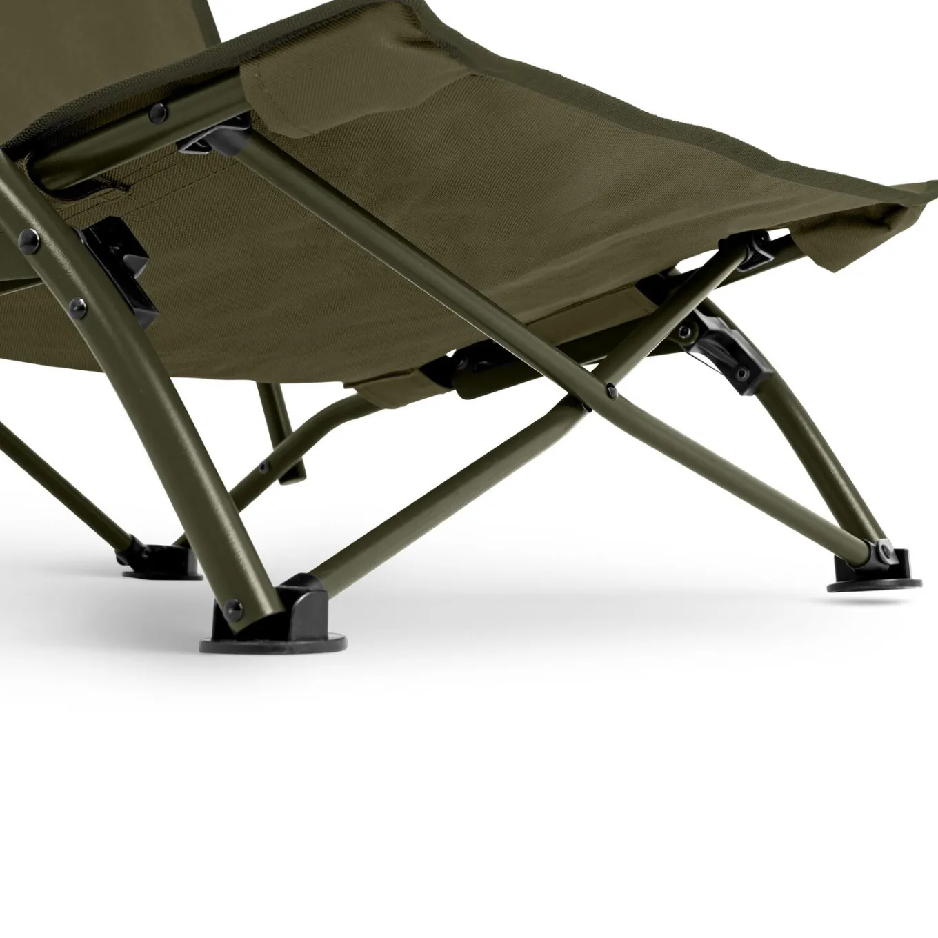 Avid Revolve Low Chair