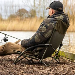 Avid Revolve Low Chair
