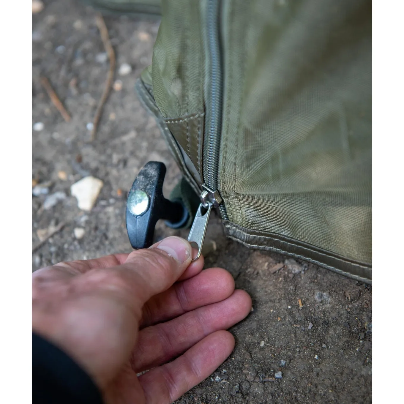 Fox Khaki Mozzy Mesh 60"