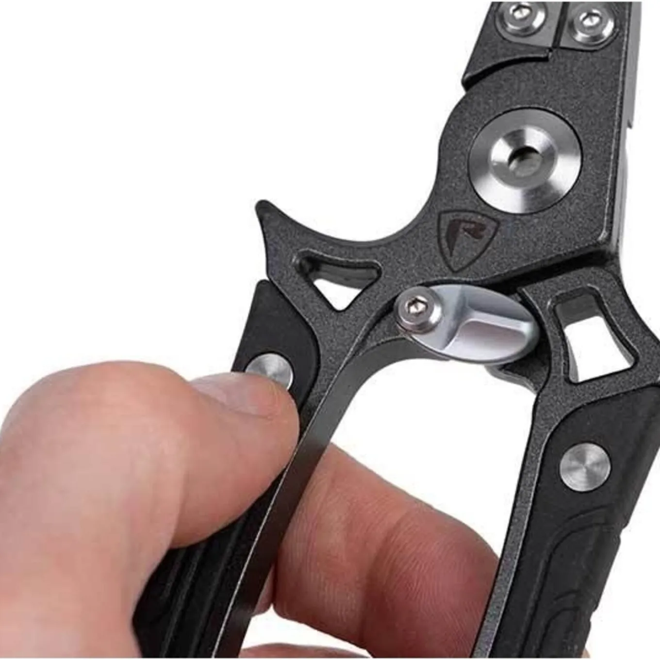 Fox Rage Belt Pliers