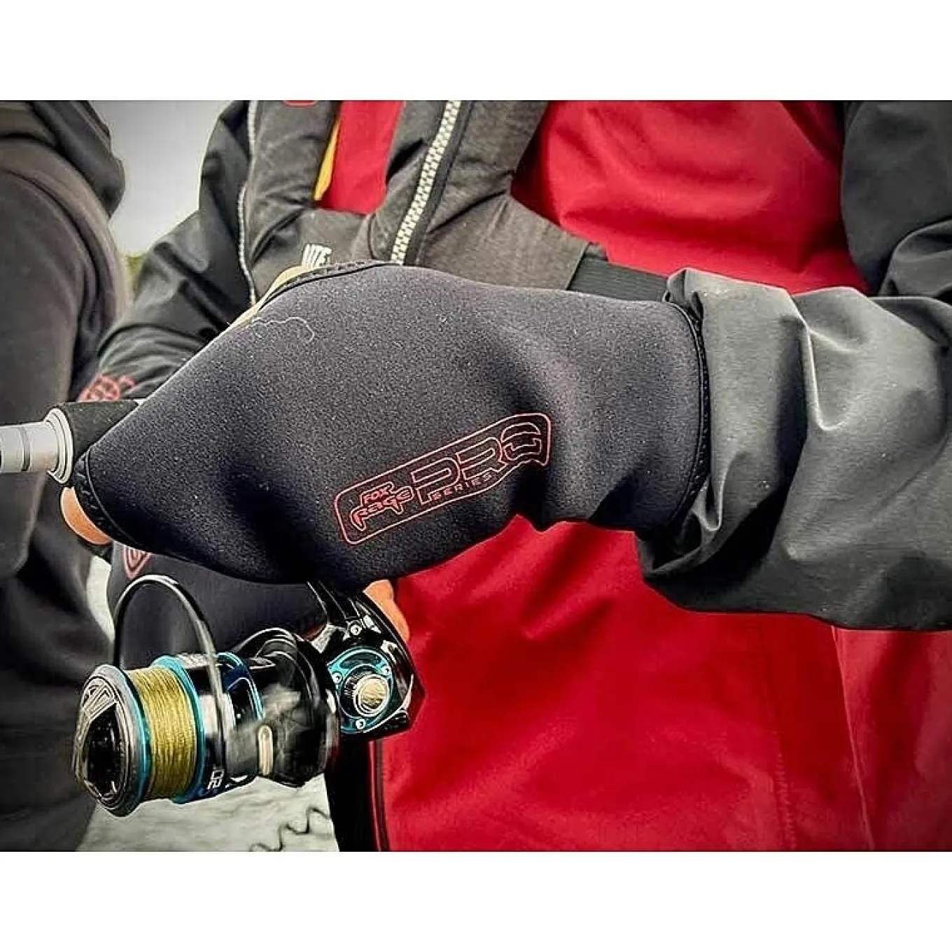 Fox Rage Neoprene Mitts