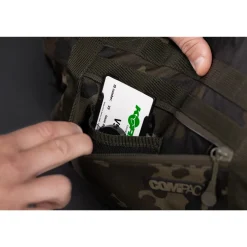 Korda Compact Messenger Bag Dark Kamo