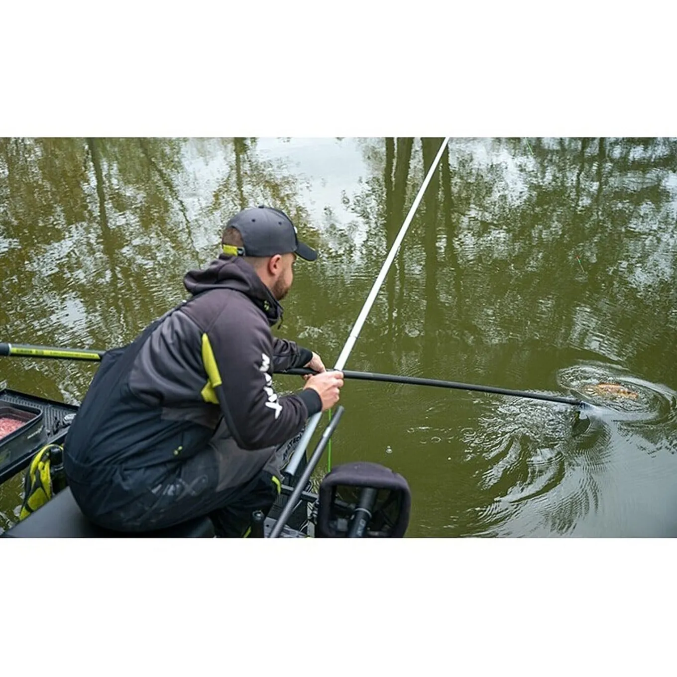 Matrix Ethos XR-Power Landing Net Handle 4.5m