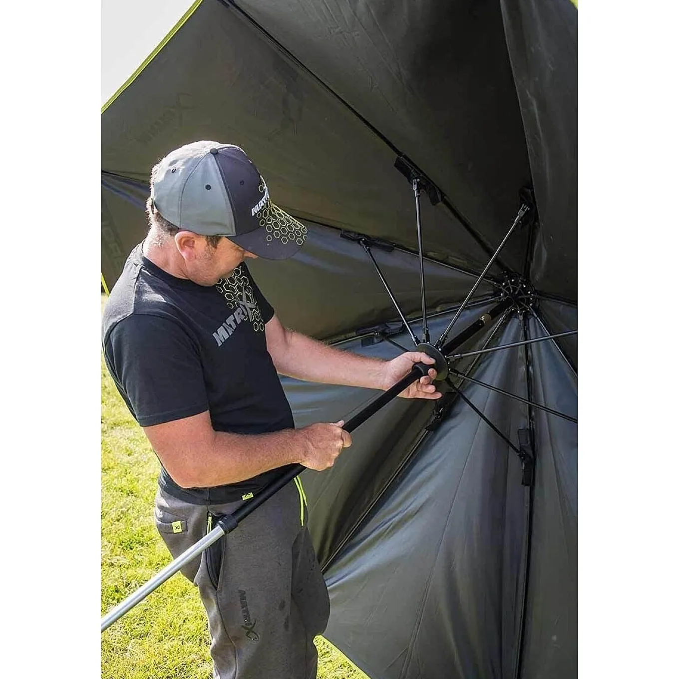 Matrix Pro Space Brolly