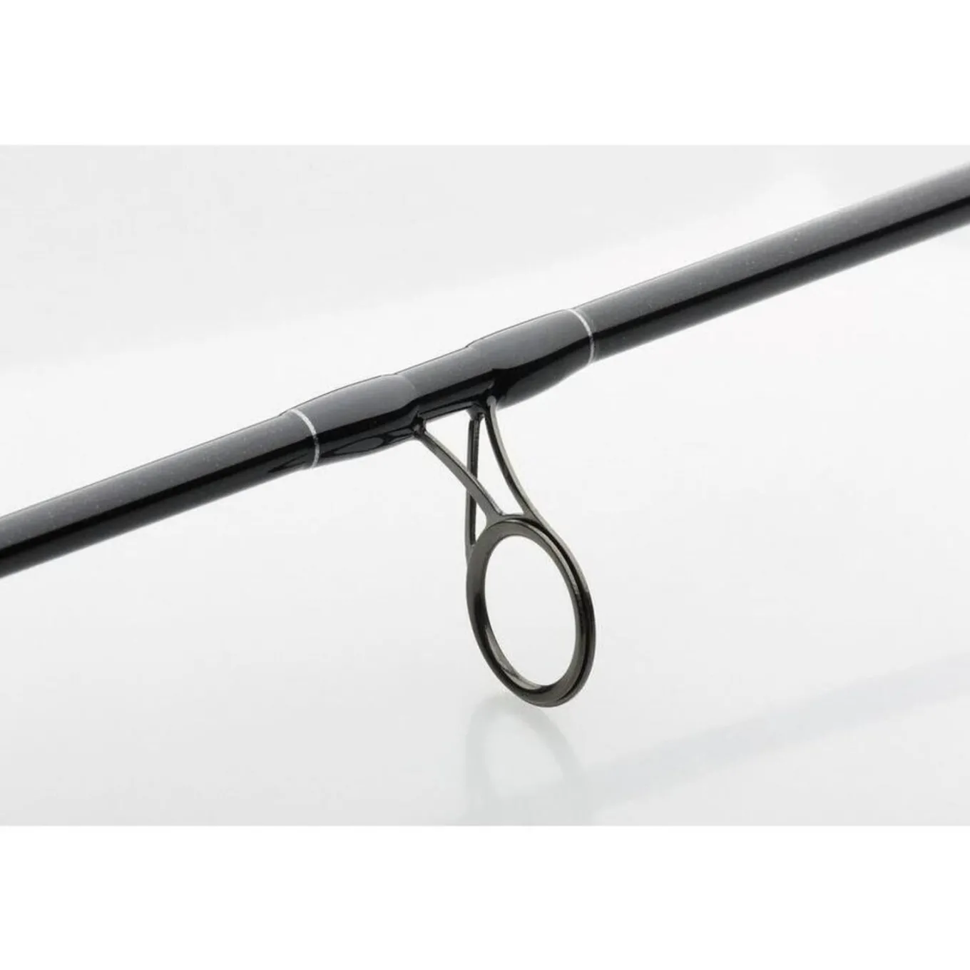 Penn Prevail III LE Spin