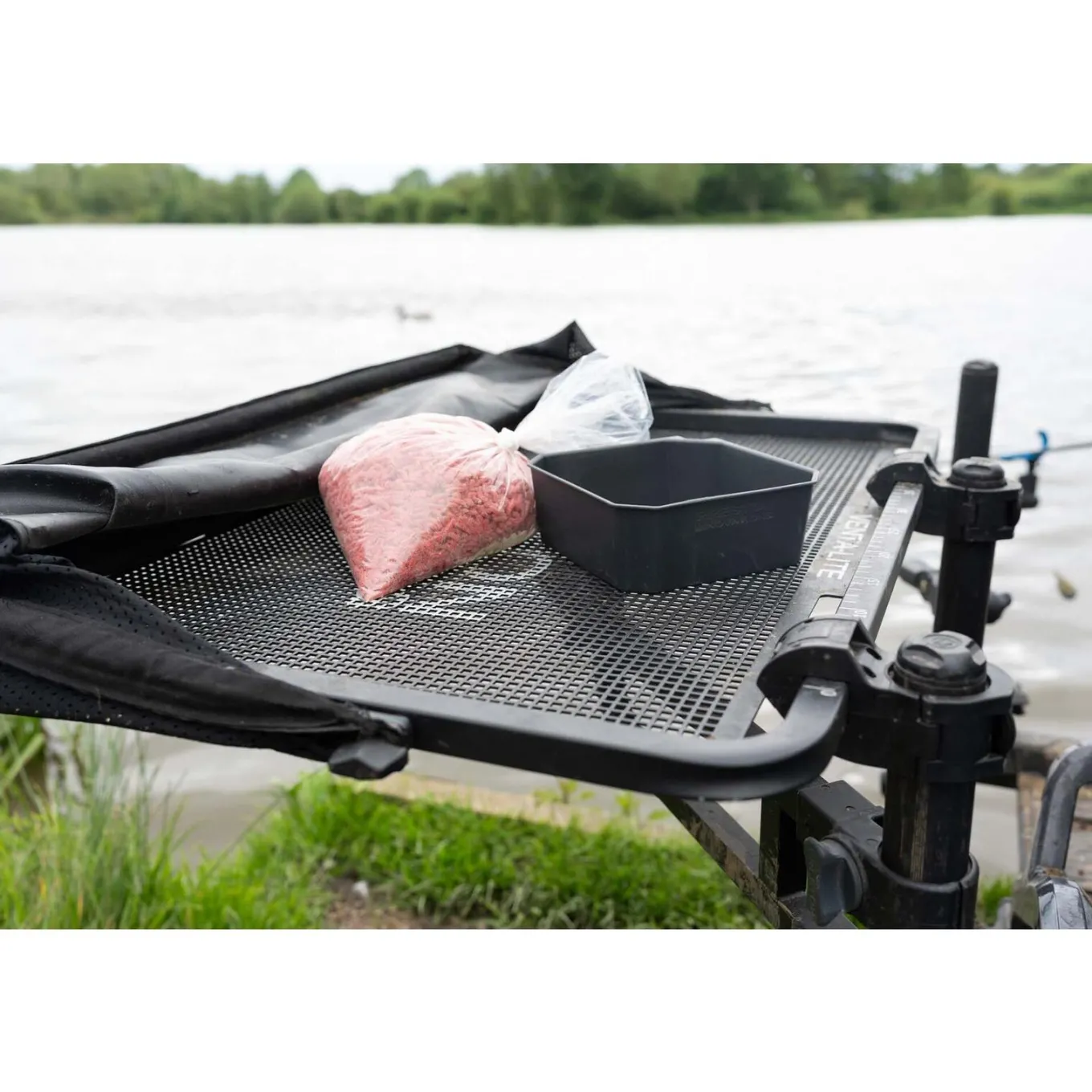 Preston Bait Tub