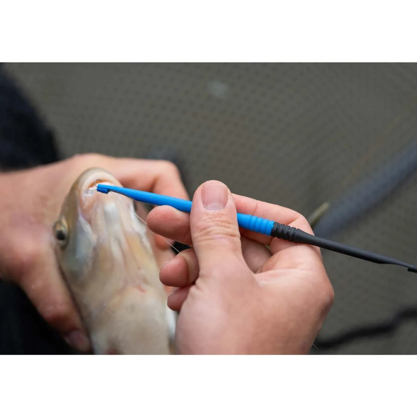 Preston Floater Disgorger Baiting Needle