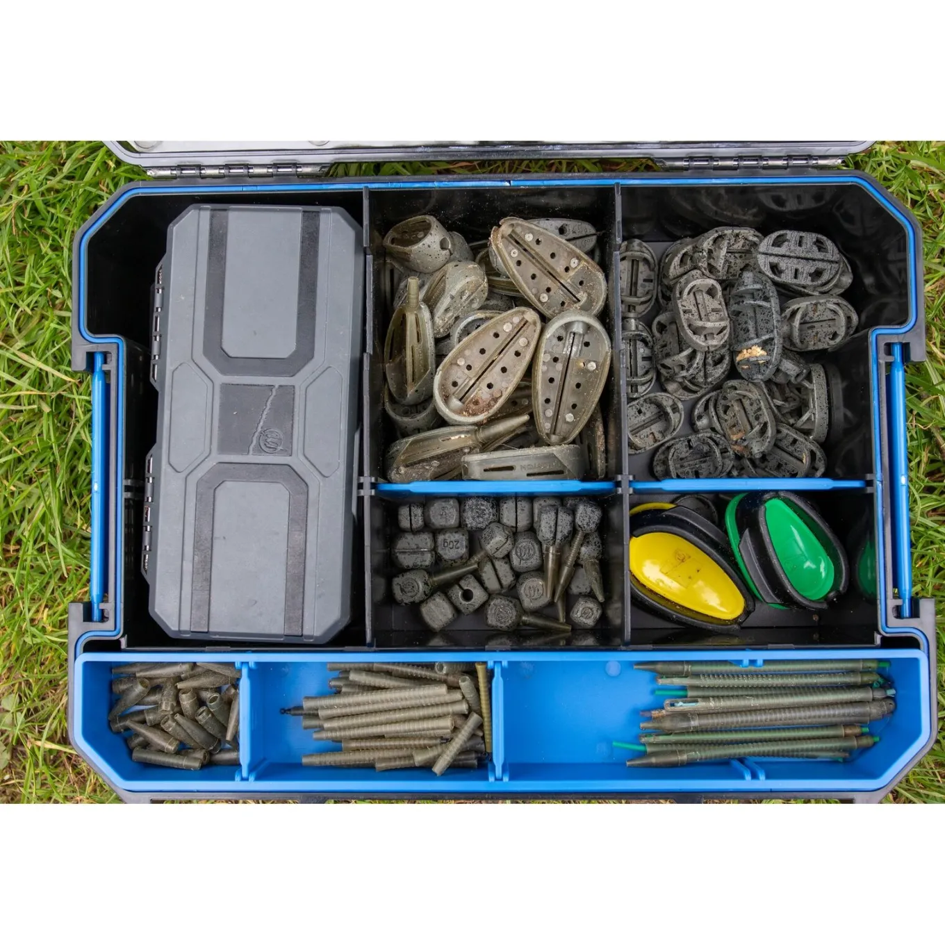 Preston Hardcase Feeder System