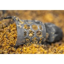Preston Hexmesh Plastic Bullet Feeder