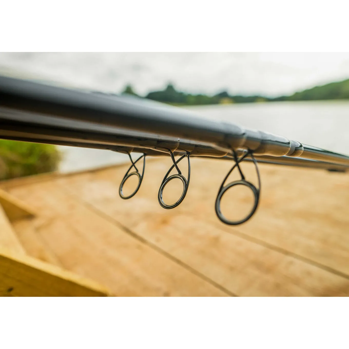 Preston Monster Xtreme Distance Feeder