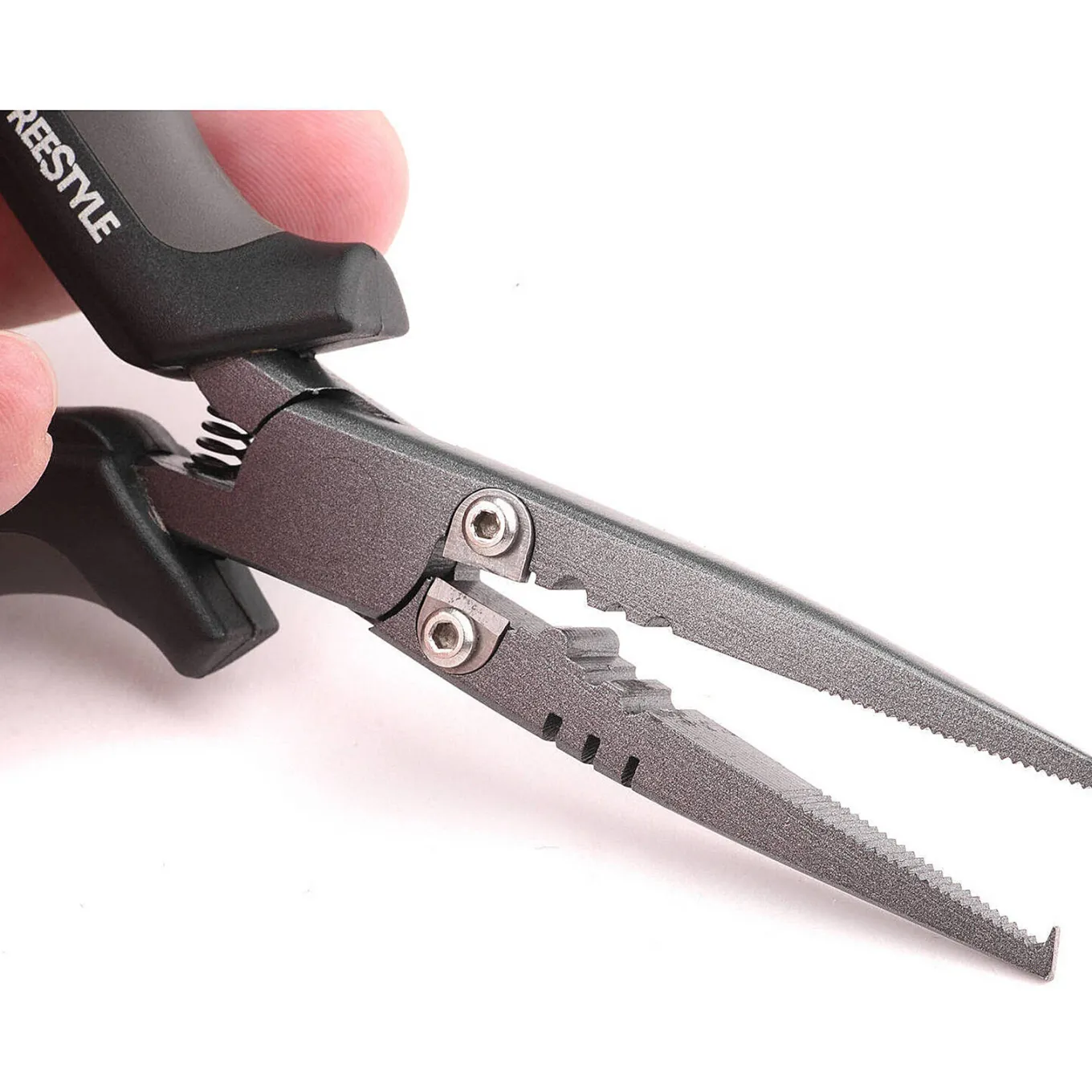 Spro FreeStyle Plier 18